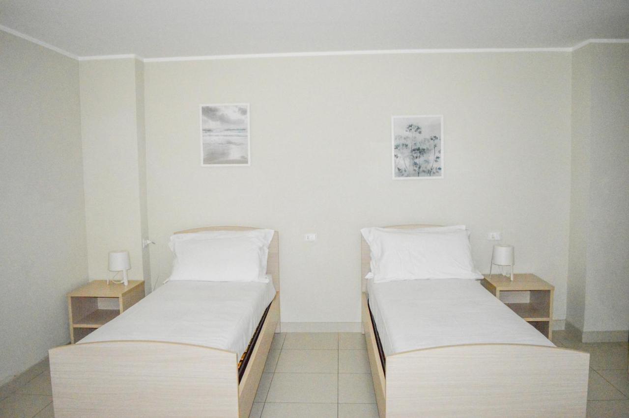 Homiday - Cerrano Park Resort Pineto Exterior foto